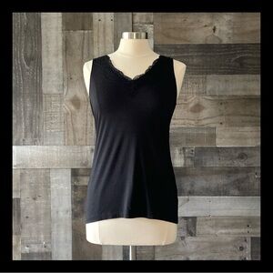Banana Republic black top medium lace cami professional academia dark feminine